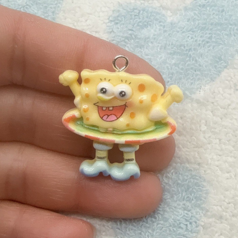 10pcs cartoon resin pendant, D - Party Games Questions 评论和价格